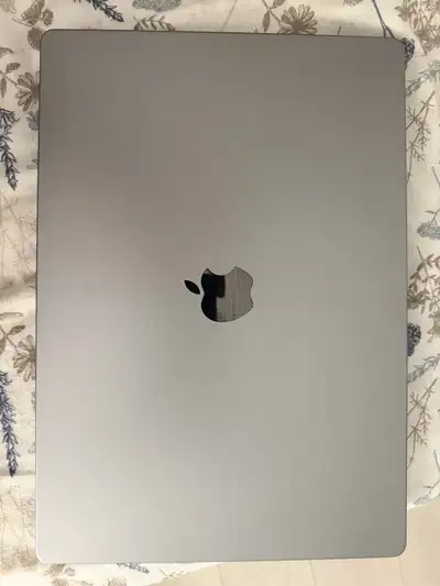 16’ MacBook pro 2021 m1 pro 16gb 512gb, View more