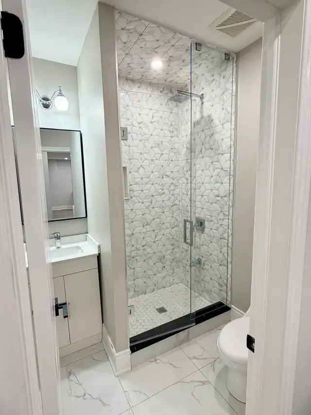 new basement apartment  in Long Term Rentals in Markham / York Region - Image 4