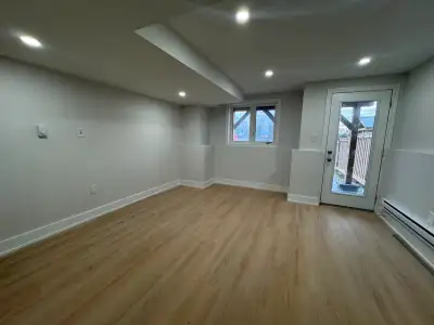 LEGAL BASEMENT IN SEATON PICKERING 2 BEDROOM 1 BATHROOM Includes Washer/Dryer/Fridge/Stove 1 parking...