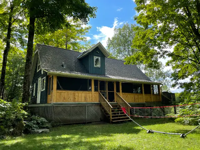 Beautiful Chalet Cottage Rental in Ontario in Canada - Image 4