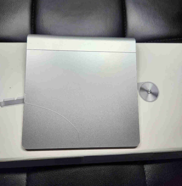 Apple magic track pad in Mice, Keyboards & Webcams in City of Toronto