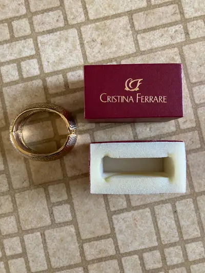 Christina Ferrare women's split bracelet, View more