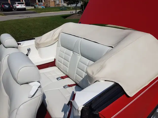 1983 Mustang GLX Convertible (V6 Auto) in Classic Cars in Oshawa / Durham Region - Image 6