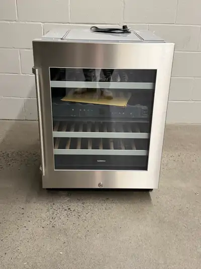 Neuf Gaggenau  24" Cellier à vin RW404761, View more