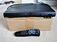Bell Satellite Receiver with remote 