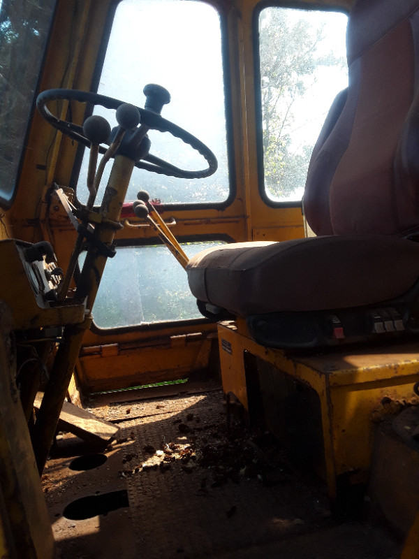 Masseyferguson,frontend loader Heavy Equipment Summerside Kijiji