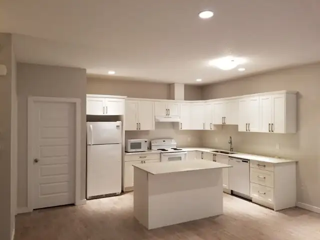 ACE FLOORING : We Specialized In Flooring Installation62863720875523122