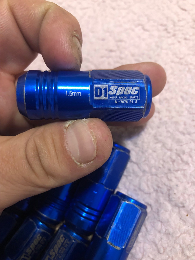D1-SPEC Racing Lug Nuts 12x1.5 in Other in St. Catharines