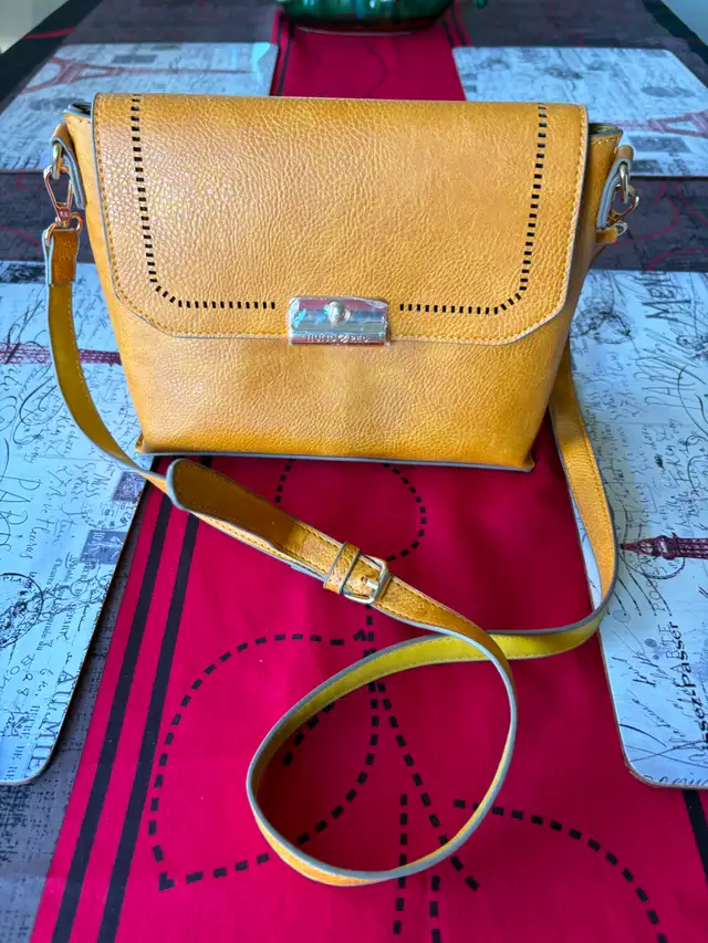 Unique Japanese purse - Brand NEW- $50