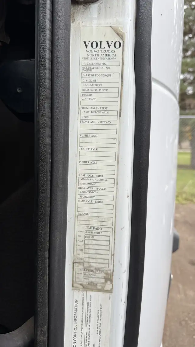 2019 Kenworth T680 in Heavy Trucks in Portage la Prairie - Image 7