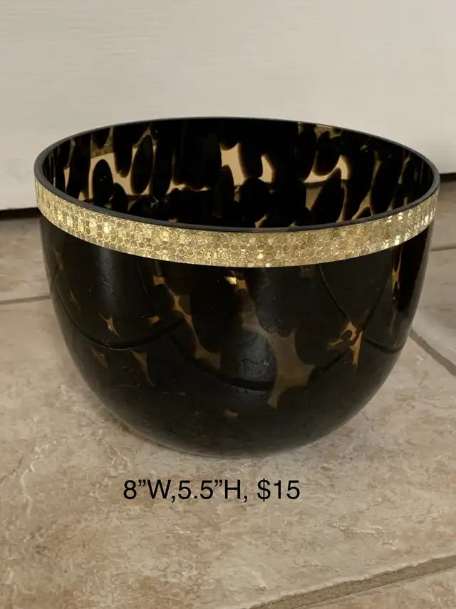 Flower pots and vases multiple489975845854924802