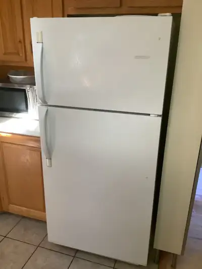 Réfrigérateur de marque Frigidaire, View more