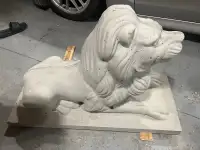 Concrete Lions 