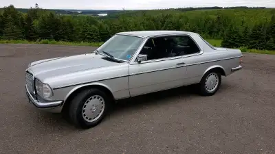 1984 Mercedes W123 230CE