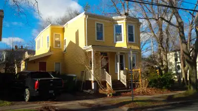 Spacious and Cozy Victorian Home - virtual tour link https://youtu.be/LJ_sb6scLB8 (available Aug 202...