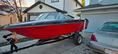 A nice solid family style boat. Motor runs well, upholstery clean, built-in 70 litre fuel tank, bilg...