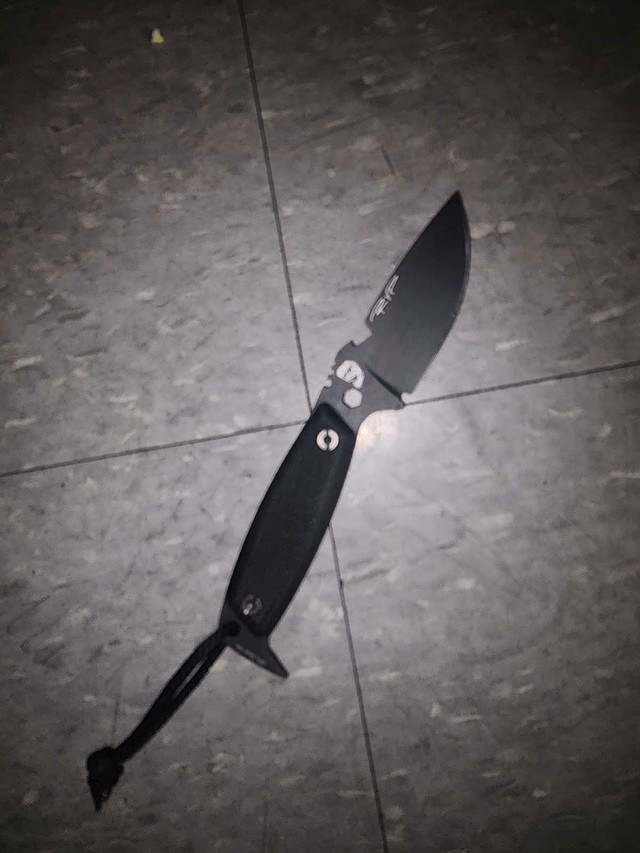 Dpx fixed blade in Other in Dartmouth - Image 2