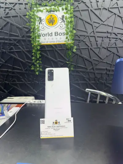 Samsung S20 Fe 5G- 128GB - White, View more