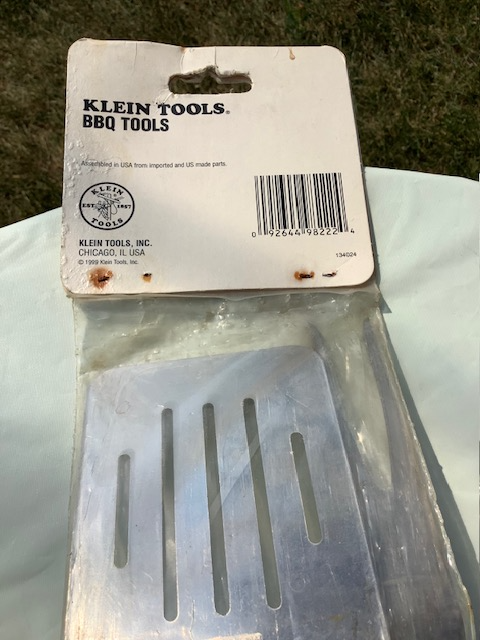 KLEIN TOOLS BBQ TOOLS-never used64519991047425124