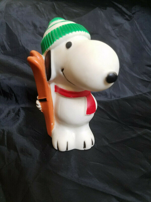 1966 Squishy Plastic Rubber Snoopy Dog Holding Skis Squeaky Toy in Arts & Collectibles in City of Halifax