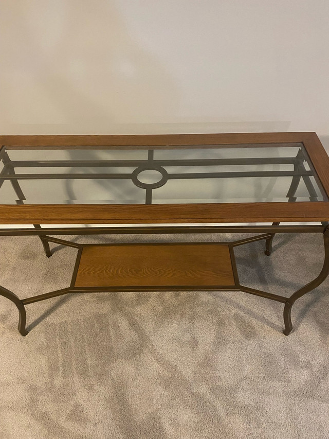 Front Entrance Table/Hallway Table in Other Tables in Woodstock - Image 2