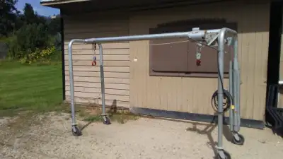 Commercial Carpet Dealer’s Roll Hoist Lift, View more