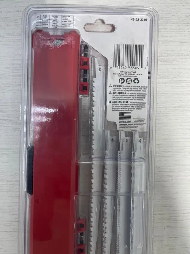 Milwaukee Tool SAWZALL Wood and Metal Cutting Bi-Metal Reciproca in Power Tools in Mississauga / Peel Region - Image 3