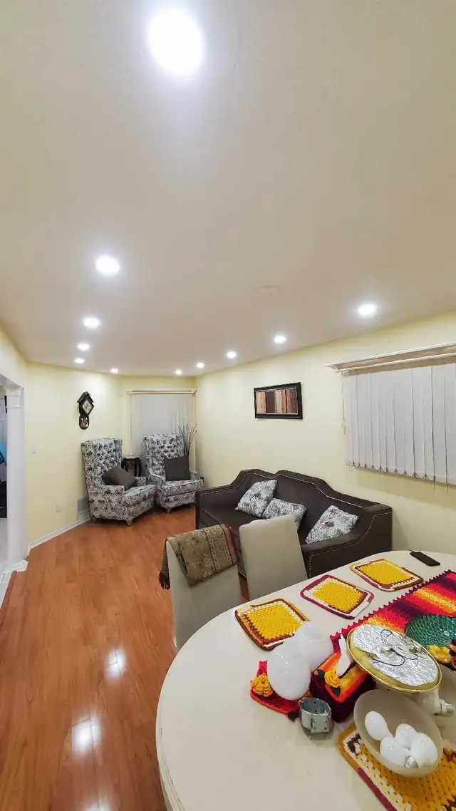 Pot Lights Install65561330851842121