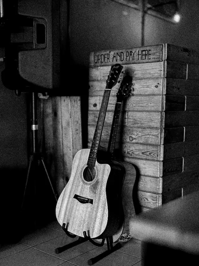 Looking for singers to jam with