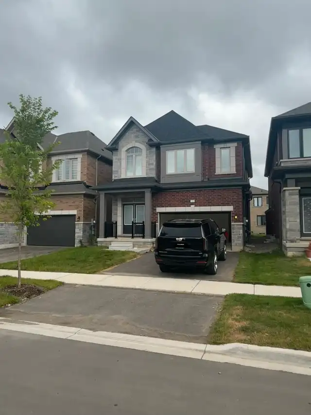  FOR RENT | Beautiful Executive Home in Erin, ON in Long Term Rentals in Oakville / Halton Region - Image 2