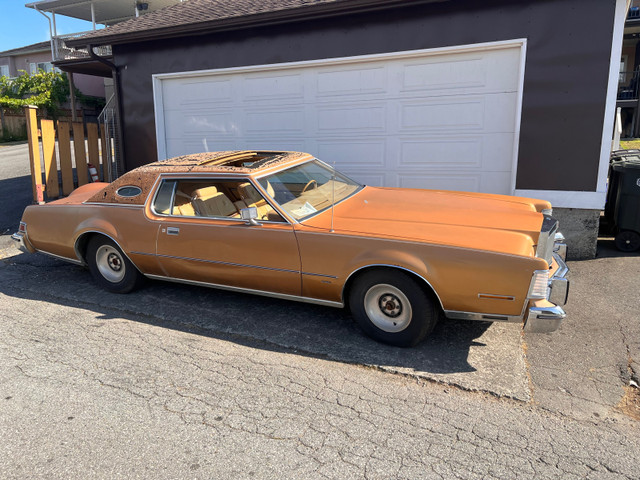 1975 Lincoln Mark 4  in Classic Cars in Burnaby/New Westminster - Image 2
