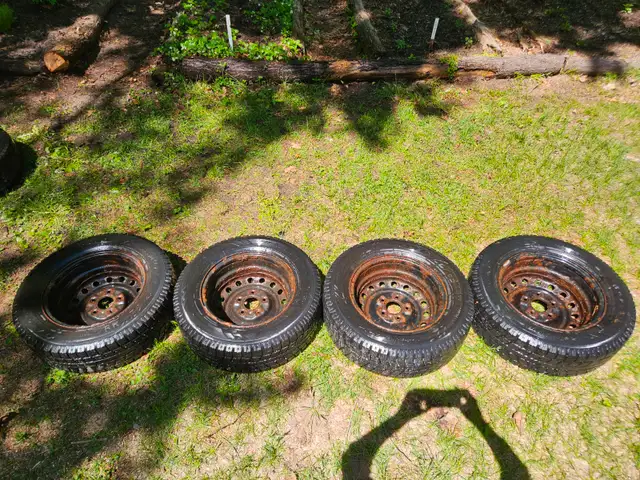 Toyo Winter Tires on Steel Rims – 225/65R16 in Tires & Rims in Barrie - Image 5