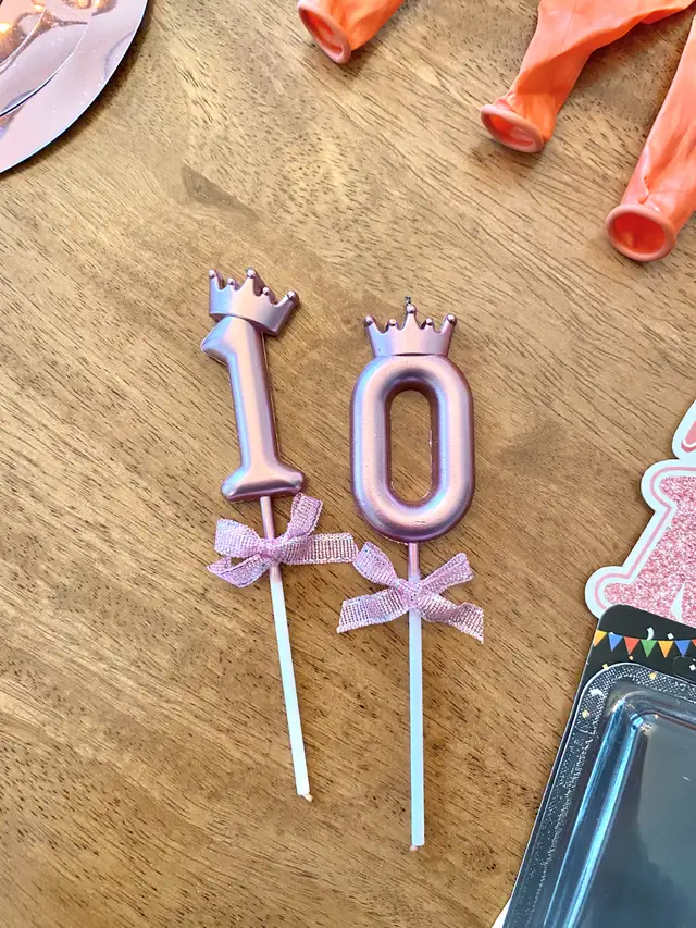 10th Birthday Decorations Party Set and Candles in Holiday, Event & Seasonal in Ottawa - Image 5