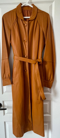 VINTAGE GENUINE LEATHER TRENCH COAT