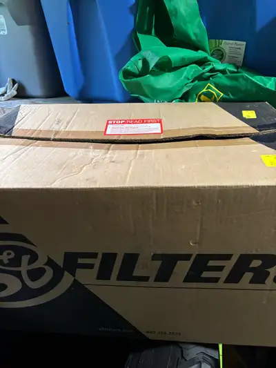 I’m selling an S&B Intake system for 2.8 diesel Colorado , Set 16 to 22 Colorado diesel System works...