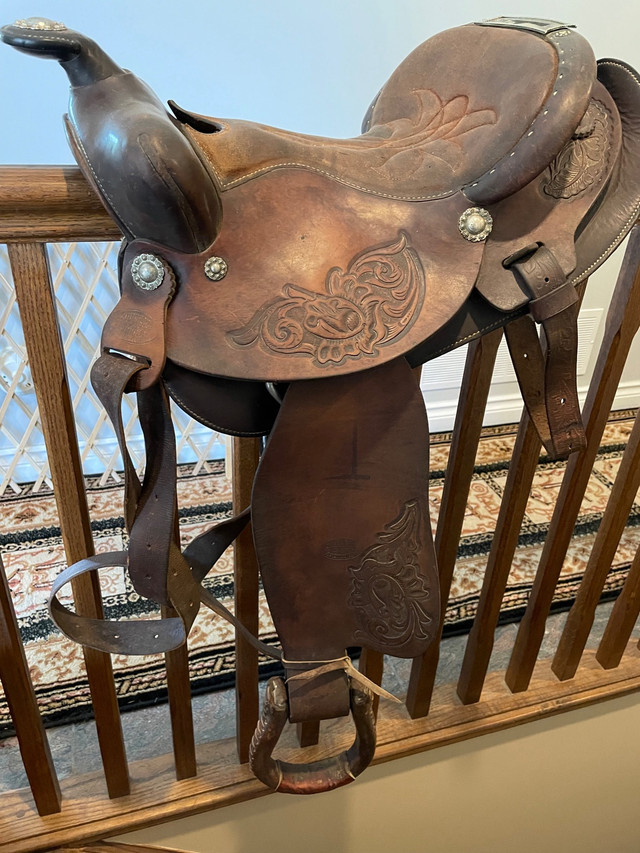 Horse saddle  in Fishing, Camping & Outdoors in Kingston - Image 4