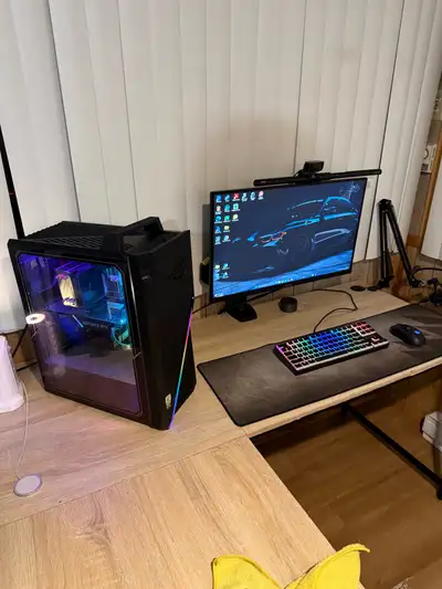 ASUS ROG Strix G15CK Gaming PC , View more