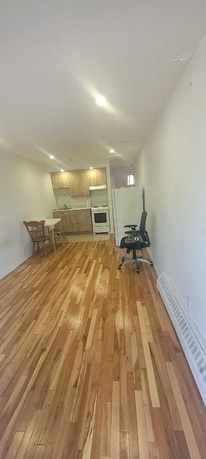 1122 Rue Villeray — photo 1
