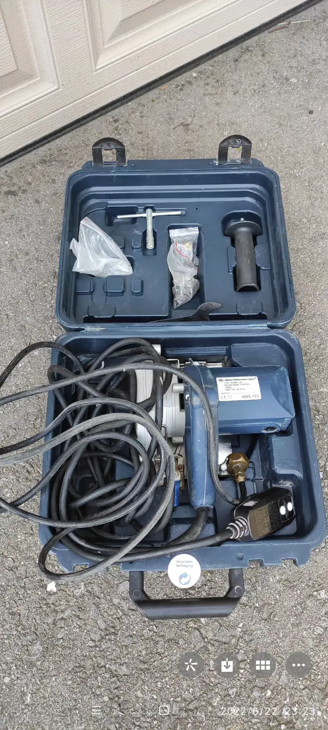 Wet Stone Cutter