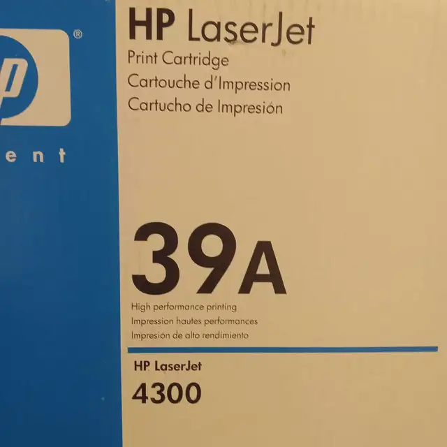HP 4300 toner in Printers, Scanners & Fax in Edmonton - Image 2