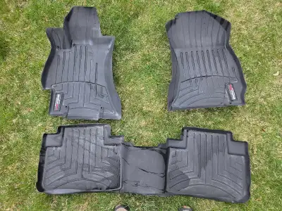 Tapis de sol avant et arrière de marque WeatherTech pour Subaru Forester 2016. Véhicule non fumeur,...