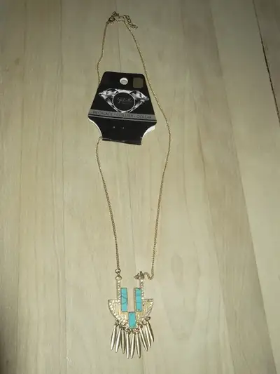 collier juliette, View more