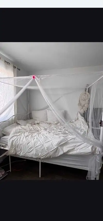 Lit double, View more