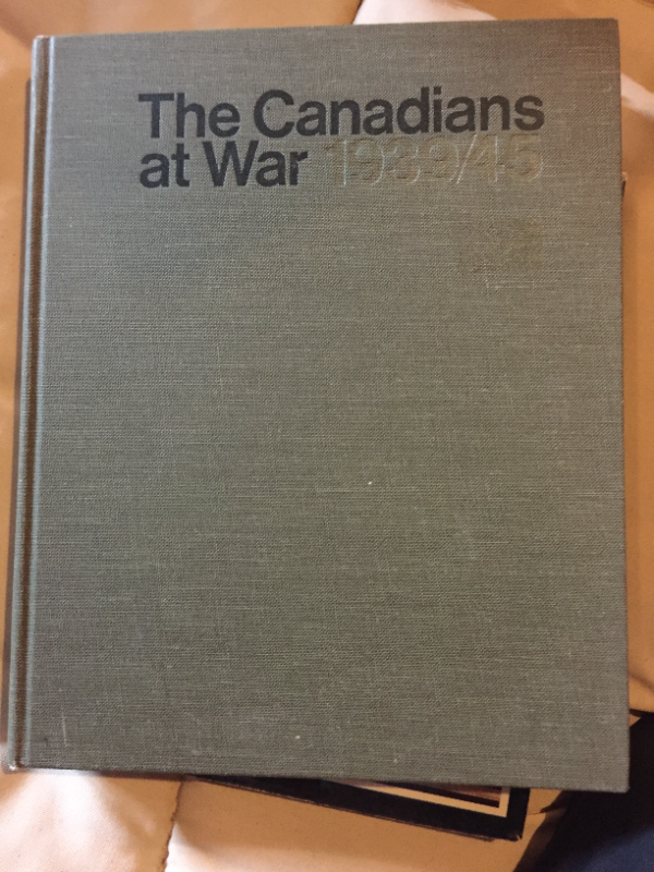The Canadians at War 1939-1945. in Non-fiction in Renfrew - Image 2