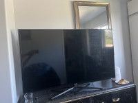 55' 4K SAMSUNG SMART TV