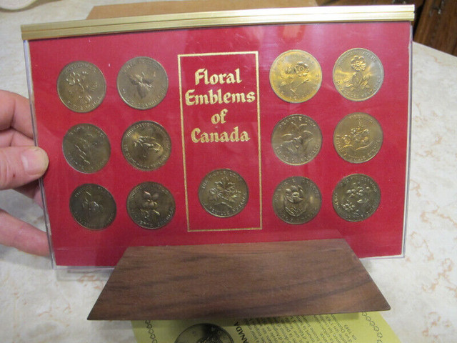 Vintage Coin/Token Set, Floral Emblem/Coat Of Arms Canada Prov in Arts & Collectibles in Regina - Image 3