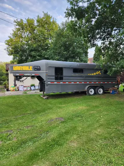 Horse trailer, View more