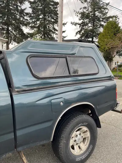 Enhance your pick-up truck with this sturdy shot box canopy! While it's been around the block a few...