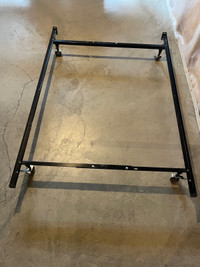 Double bed metal frame