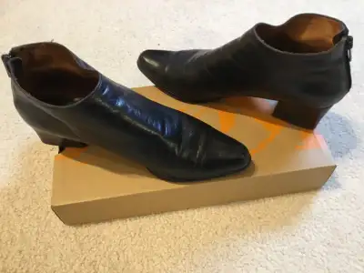 Leather Boots  women size 8.5, View more